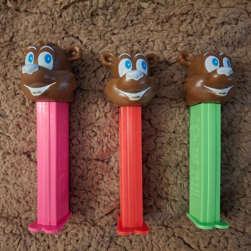 3x VERY RARE Misfit PEZ Brown Bear Neon Red Stem Brown Head - Retired 1990's